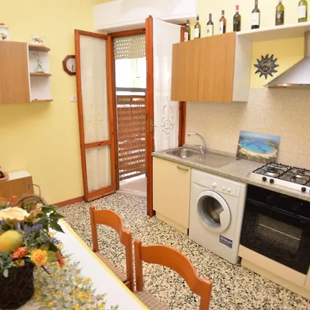 Carnevale Lägenhet *