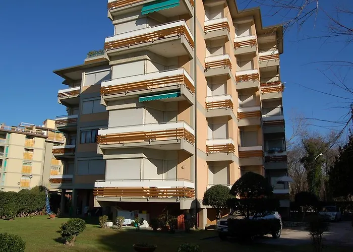 Carnevale Apartament Viareggio
